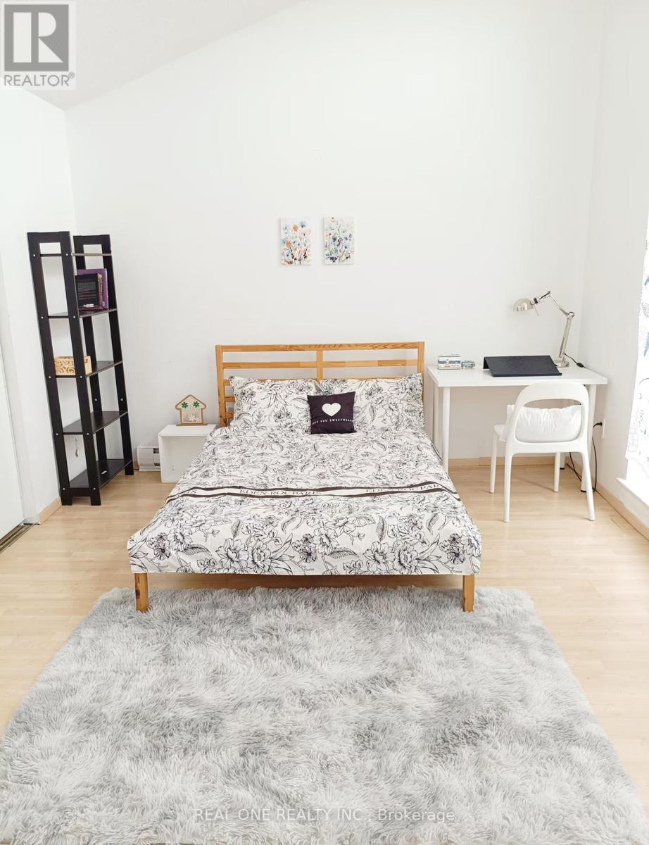 Photo 15 of 120 3740 Don Mills Road, Toronto ON