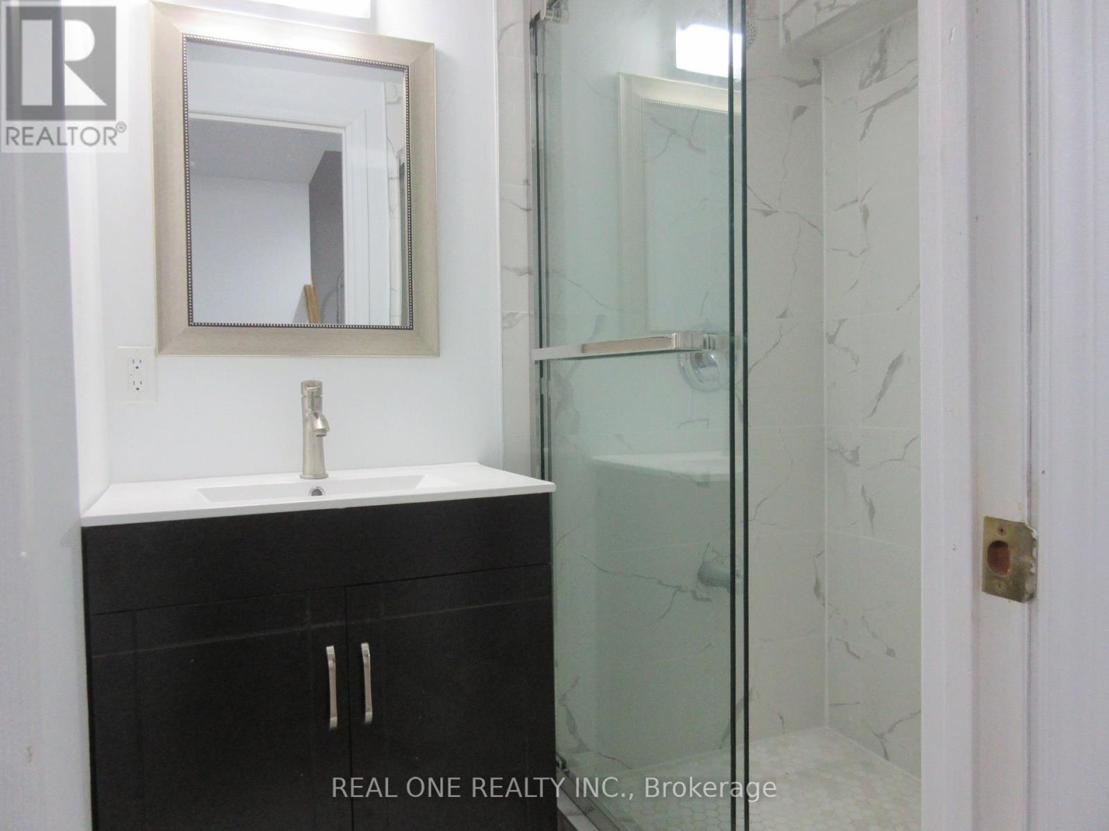Photo 3 of Basemt 14 Liebeck Crescent, Markham ON