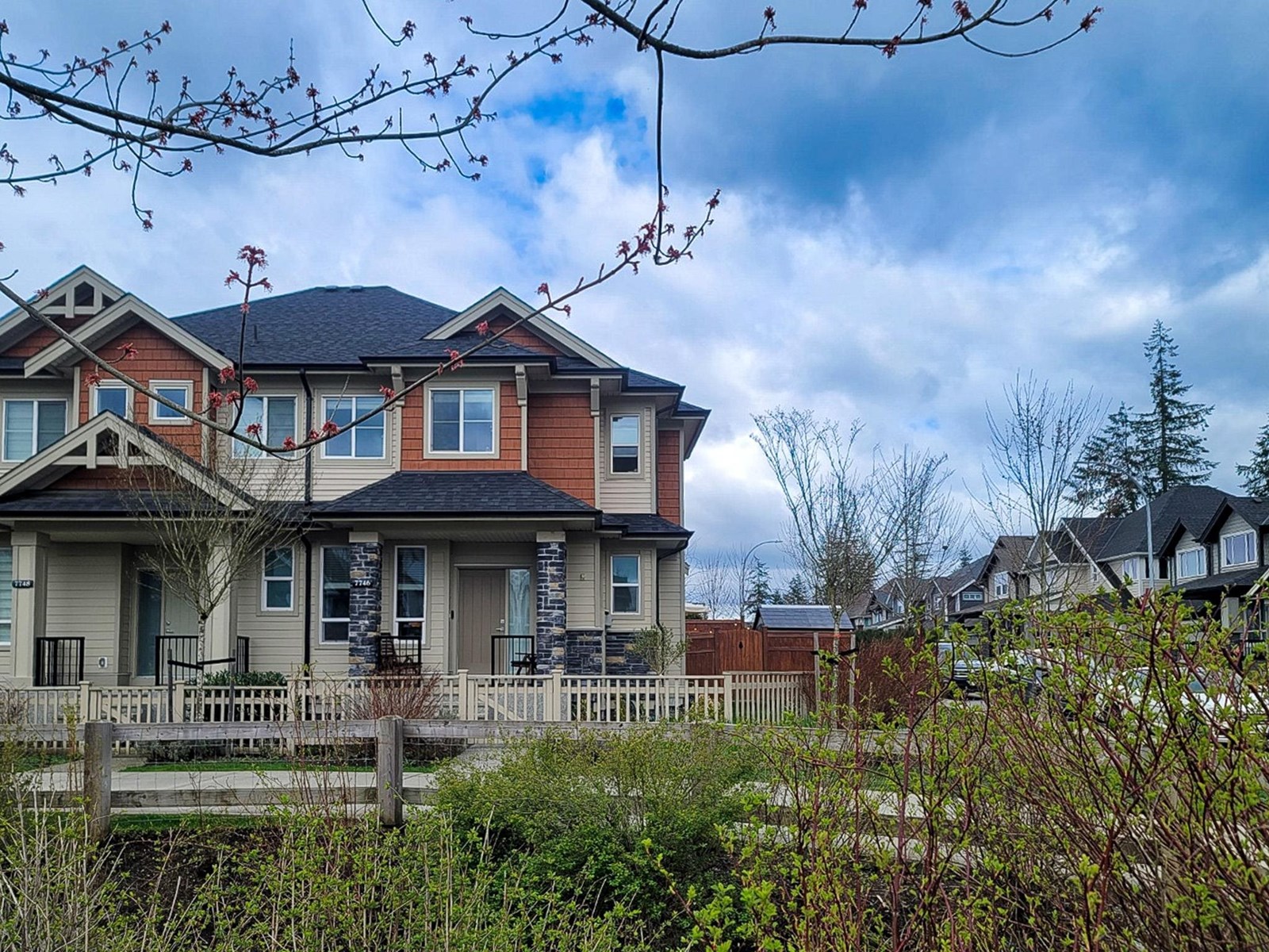 7746 204 STREET, Langley