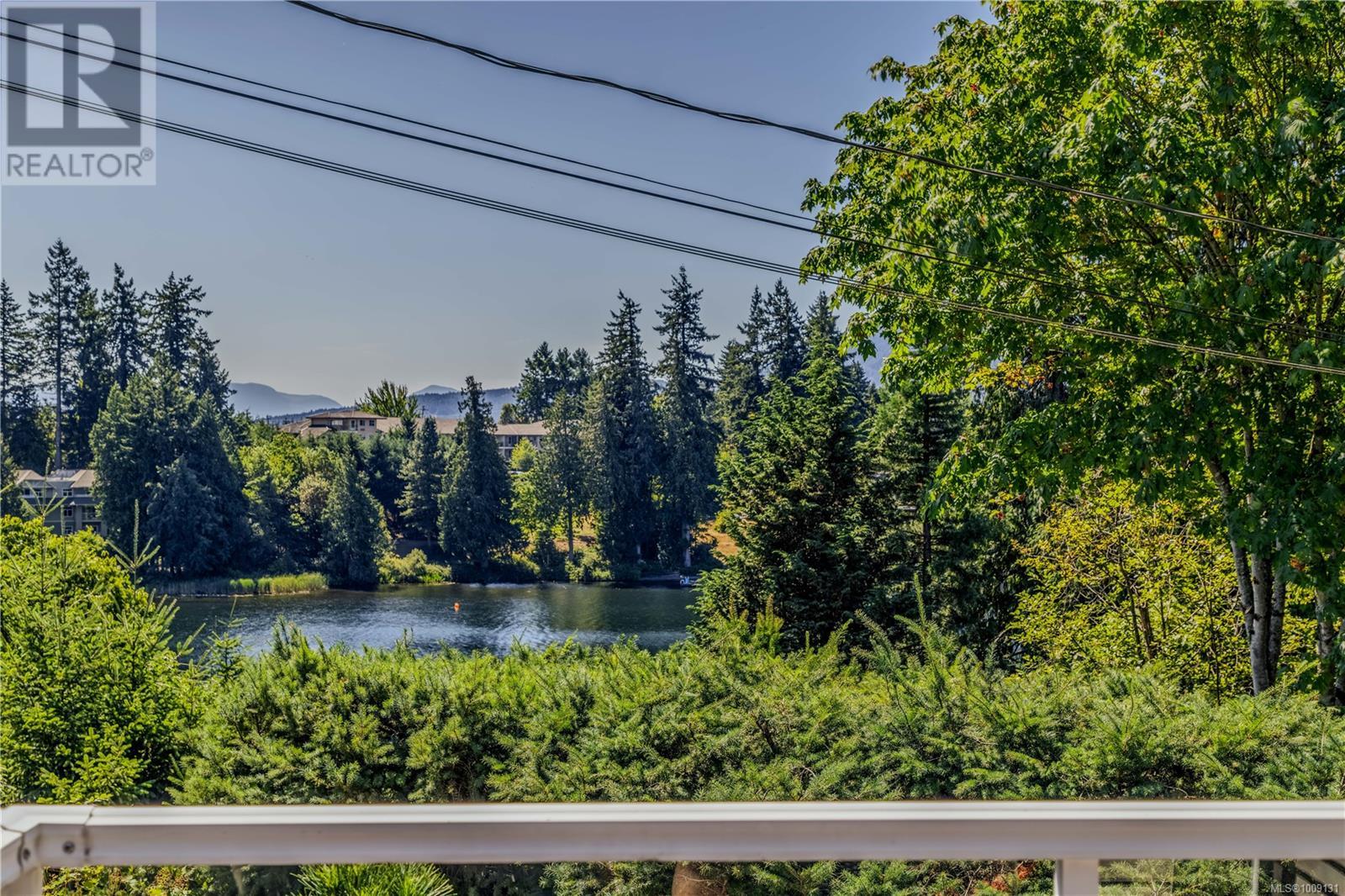 Photo 12 of 3530 Ross Rd, Nanaimo BC