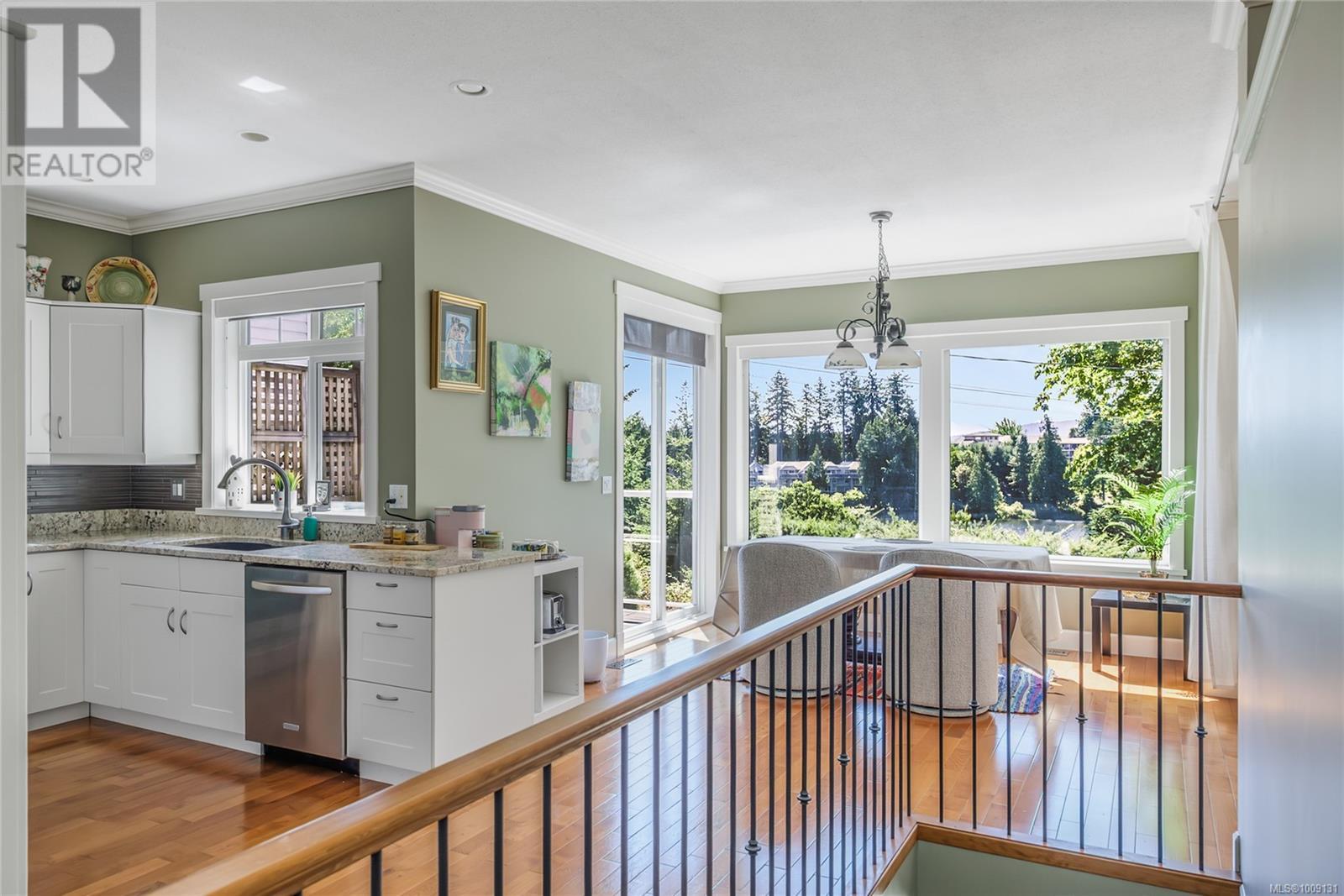 Photo 4 of 3530 Ross Rd, Nanaimo BC