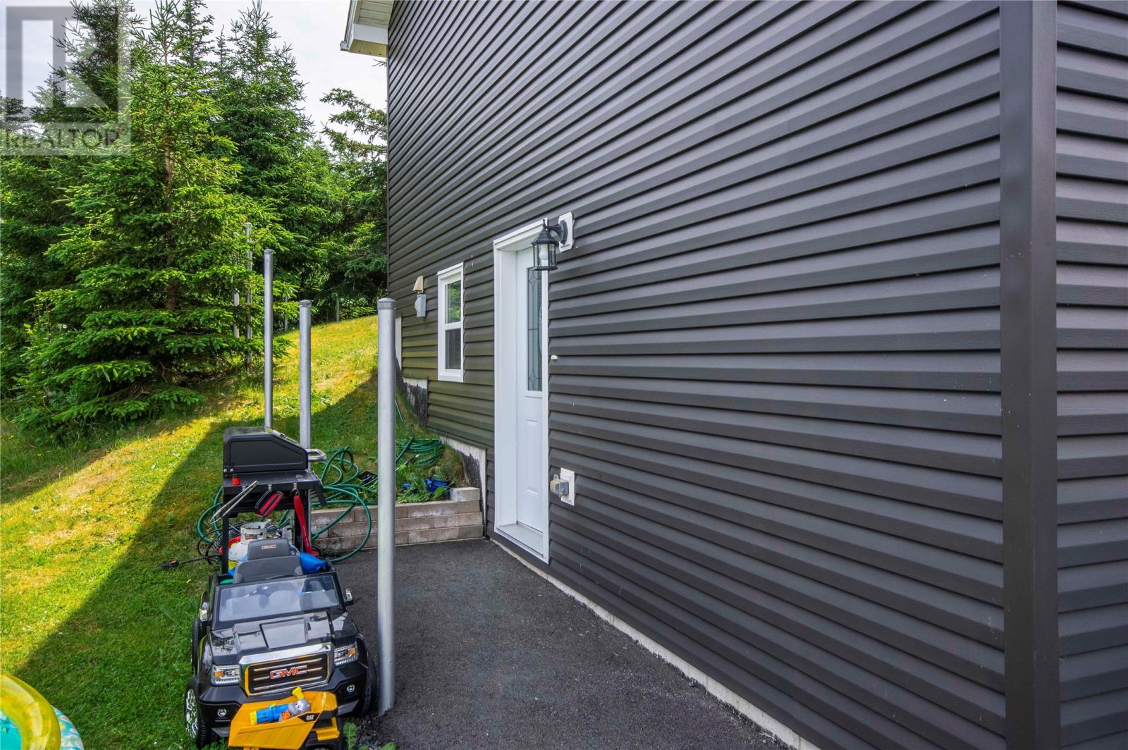 Photo 9 of 5 Father Lacey Place, Paradise NL