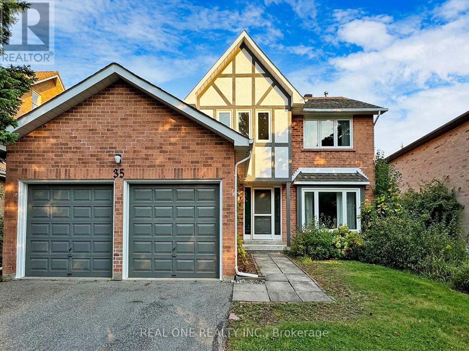 Photo 22 of 35 Aitken Circle, Markham ON