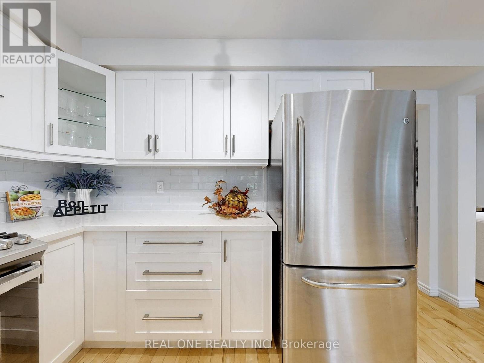 Photo 28 of 35 Aitken Circle, Markham ON