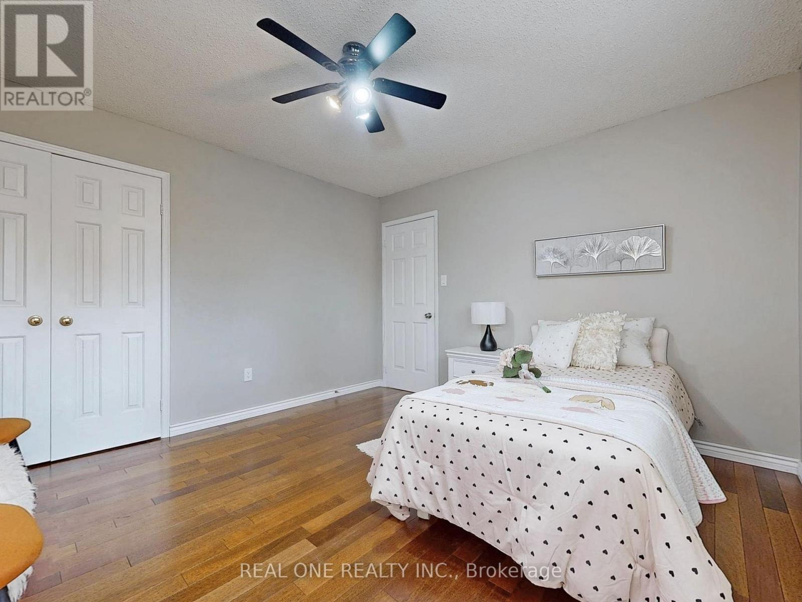Photo 44 of 35 Aitken Circle, Markham ON