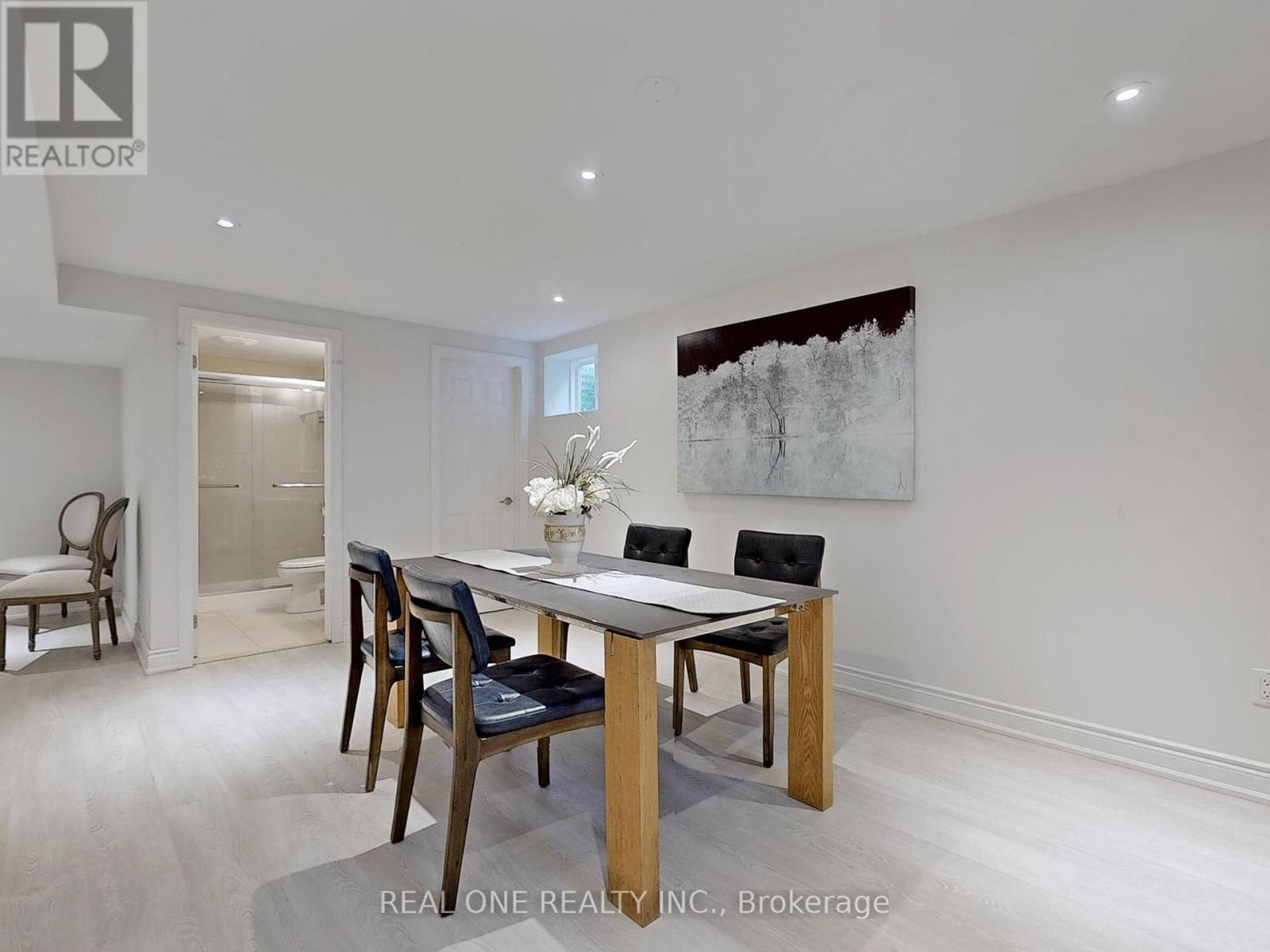 Photo 30 of 35 Aitken Circle, Markham ON
