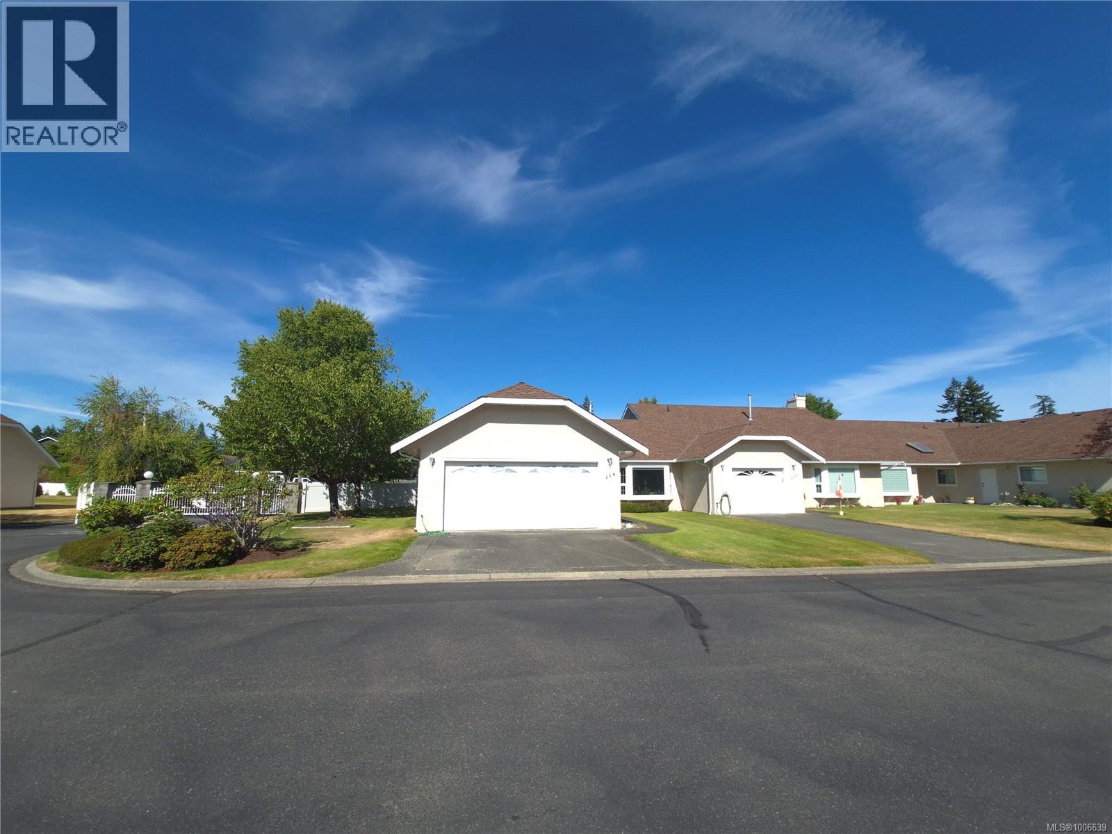 Photo 5 of 116 635 Blenkin Ave, Parksville BC