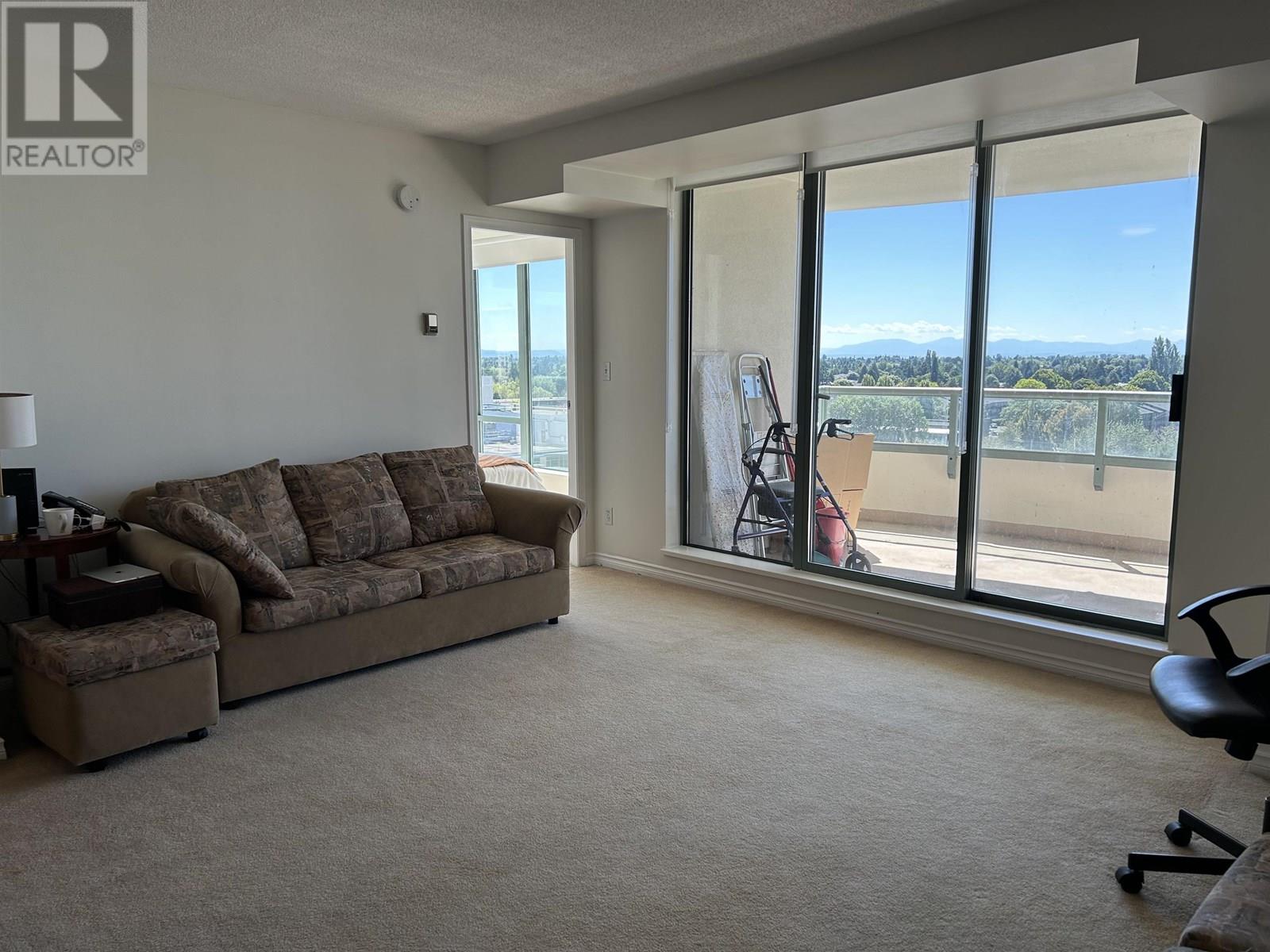 Photo 2 of 1201 5911 Alderbridge Way, Richmond BC
