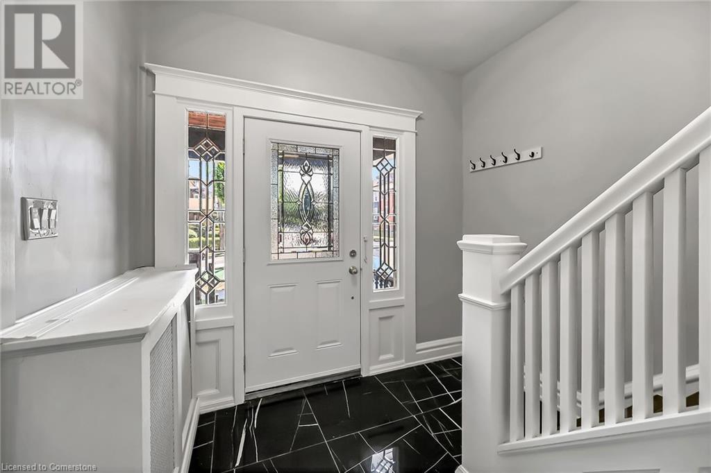 Photo 8 of 172 Sherman Avenue S, Hamilton ON