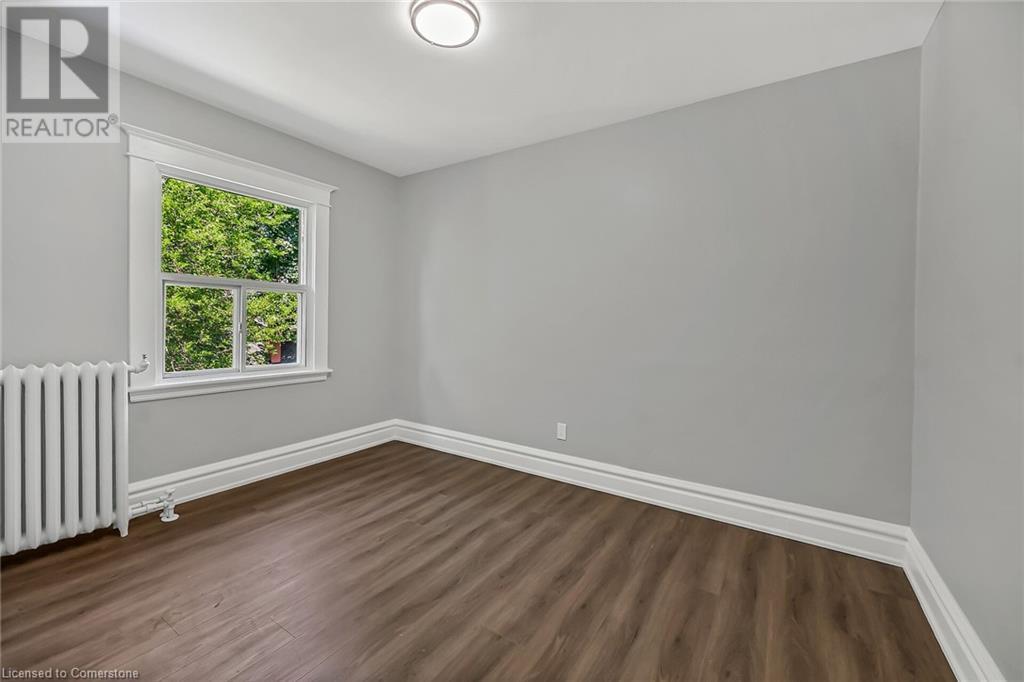 Photo 28 of 172 Sherman Avenue S, Hamilton ON