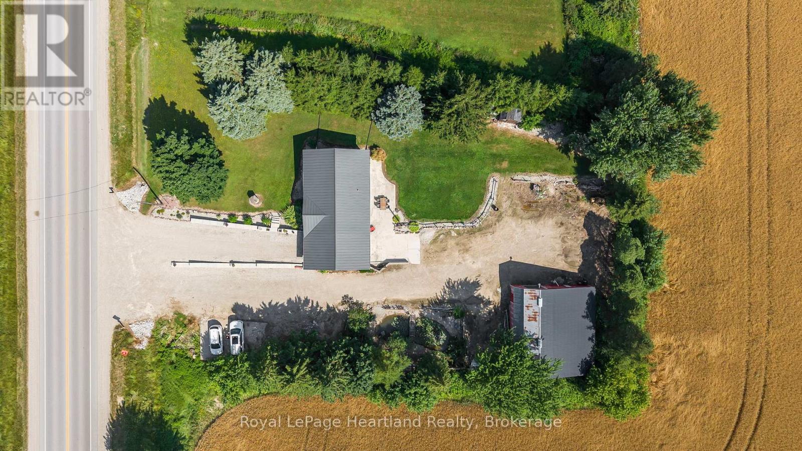 Photo 14 of 8715 Wellington Rd 7 Road, Mapleton ON