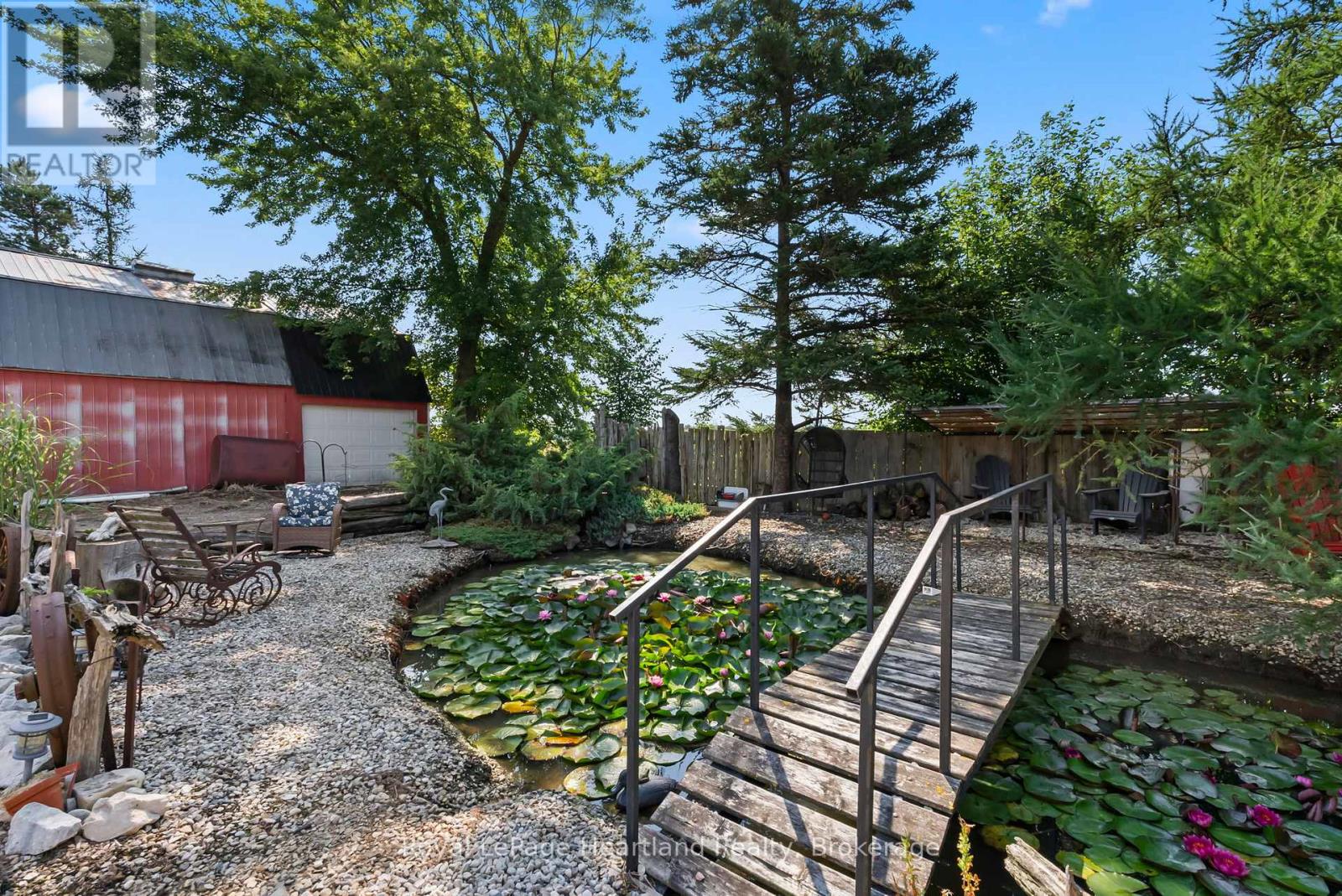 Photo 24 of 8715 Wellington Rd 7 Road, Mapleton ON