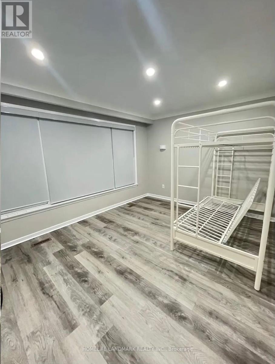 Photo 15 of 204 Derrydown Road, Toronto ON