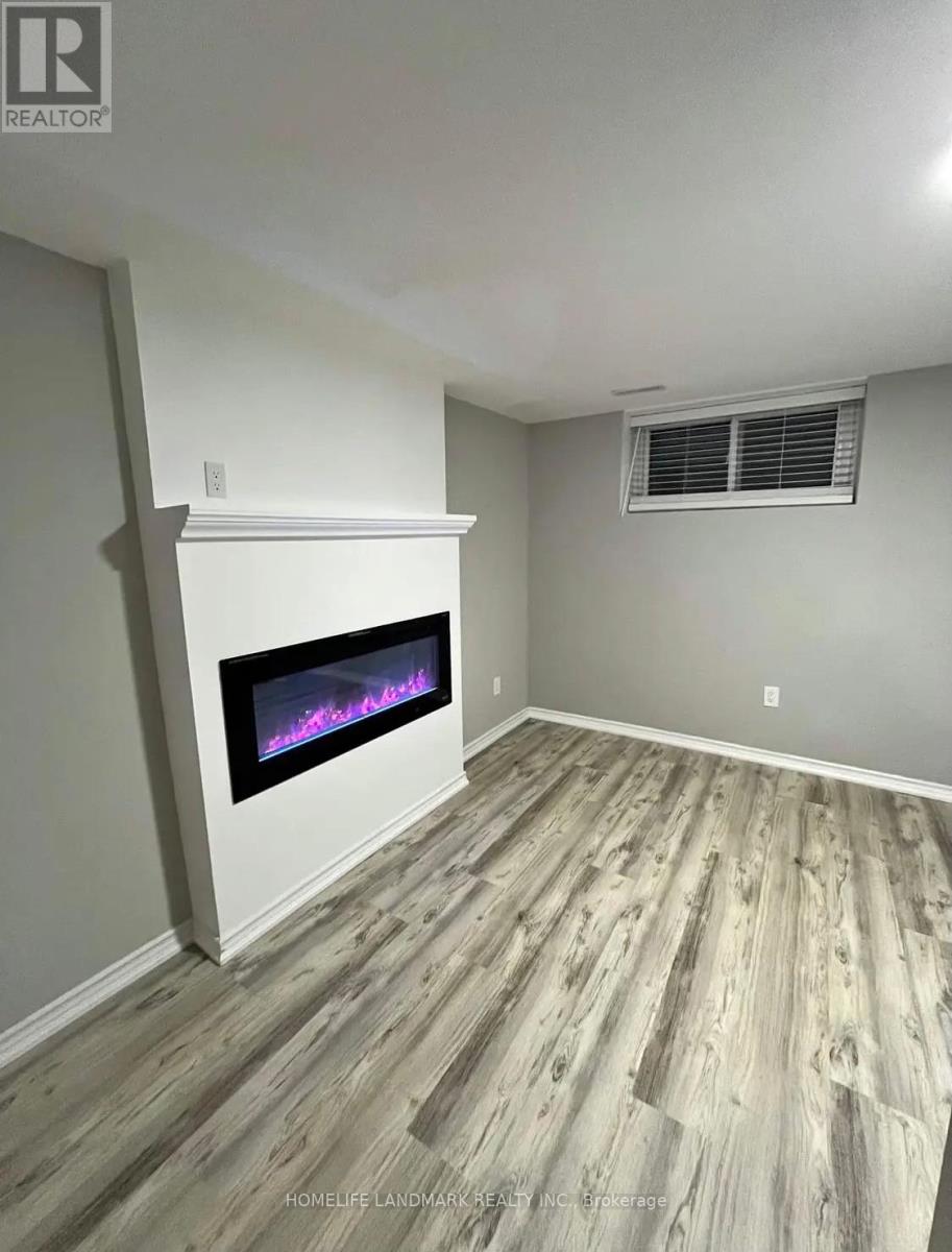 Photo 22 of 204 Derrydown Road, Toronto ON