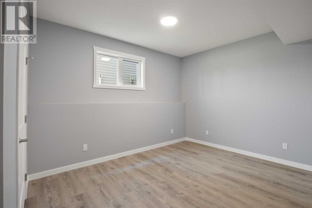 Photo 32 of 109 Aztec Crescent, Blackfalds AB