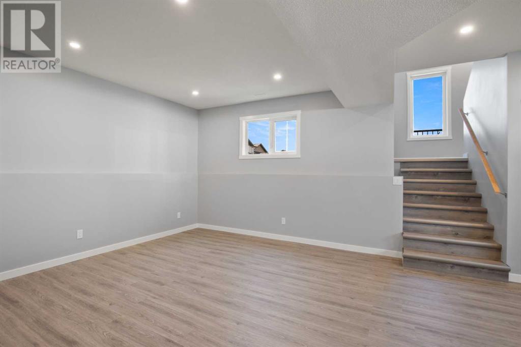 Photo 30 of 109 Aztec Crescent, Blackfalds AB