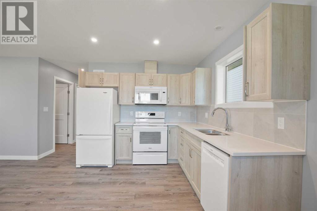 Photo 20 of 109 Aztec Crescent, Blackfalds AB