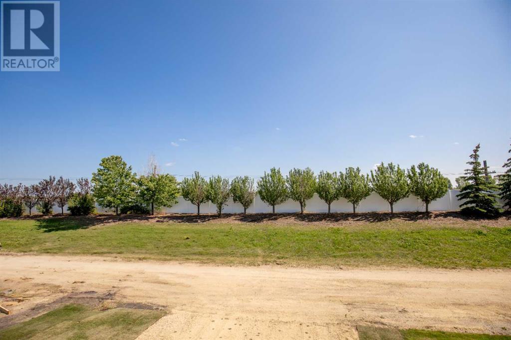 Photo 11 of 109 Aztec Crescent, Blackfalds AB