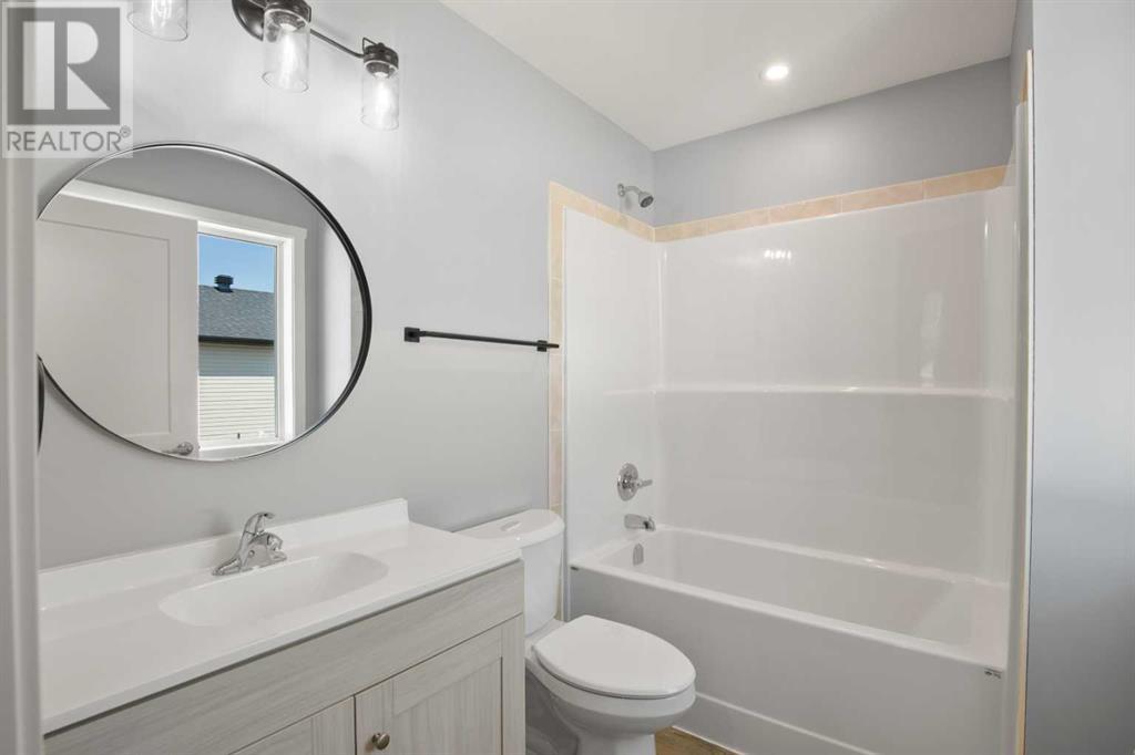 Photo 27 of 109 Aztec Crescent, Blackfalds AB