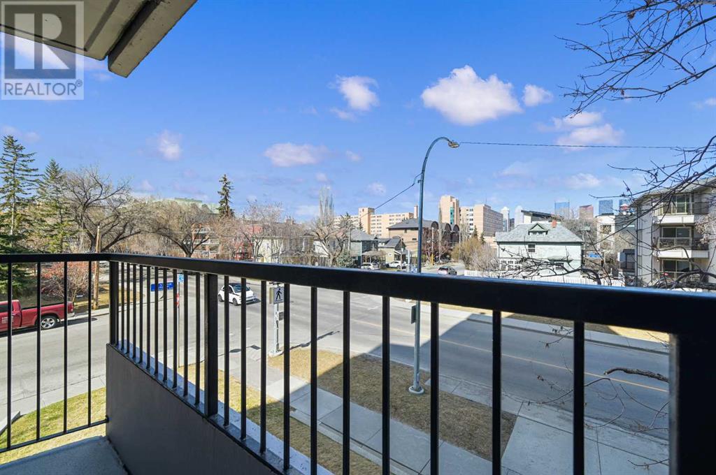 Single Family House for Sale in A   Avenue SW Mission Calgary 