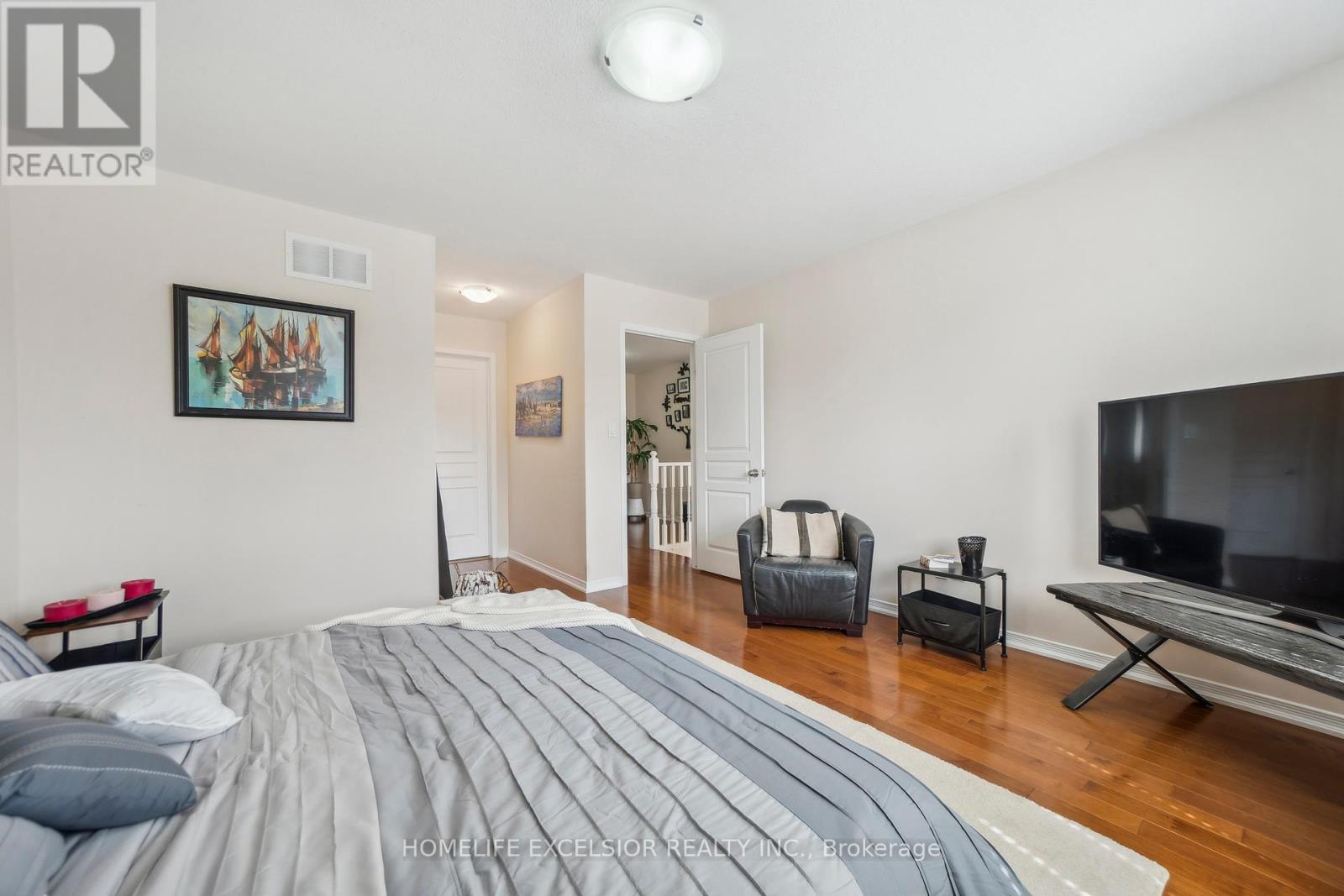 Photo 1 of 6285 Murray Street, Niagara Falls ON