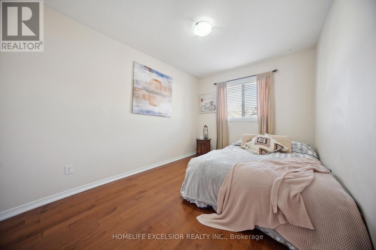 Photo 12 of 6285 Murray Street, Niagara Falls ON