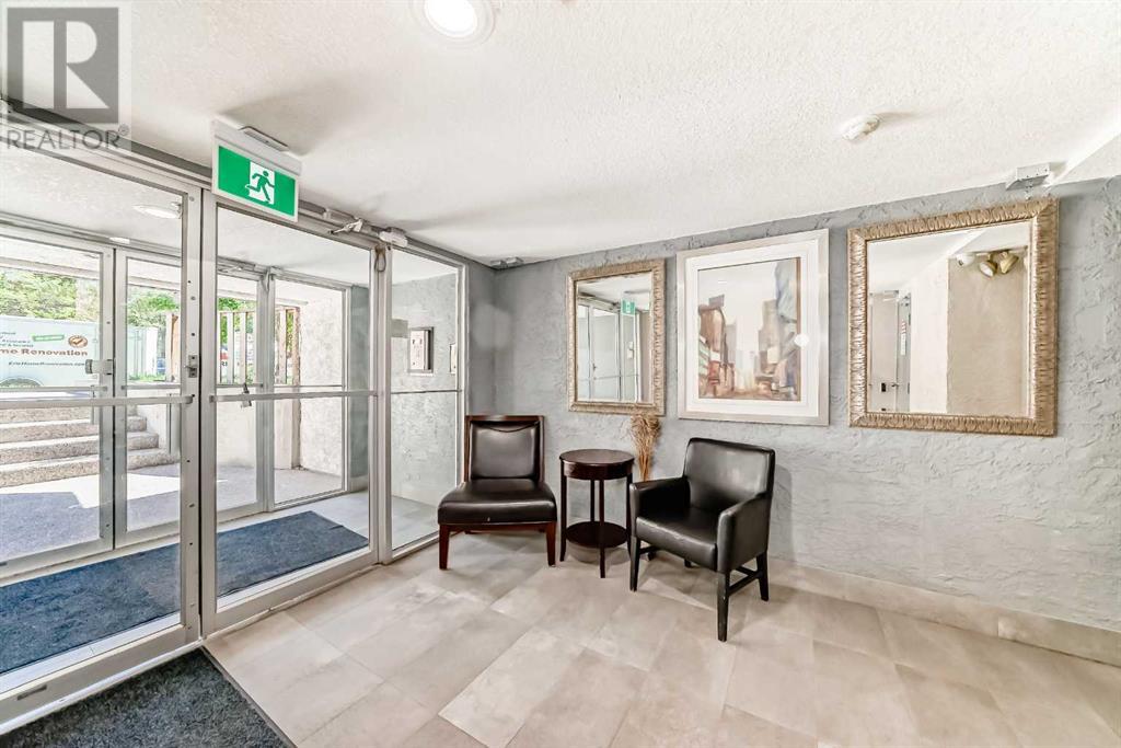 Single Family House for Sale in    Street NE Renfrew Calgary 