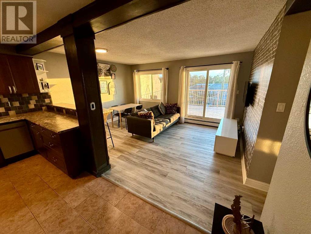 Single Family House for Sale in    Street NE Renfrew Calgary 