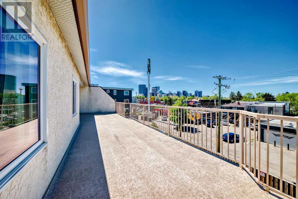Single Family House for Sale in    Street NE Renfrew Calgary 