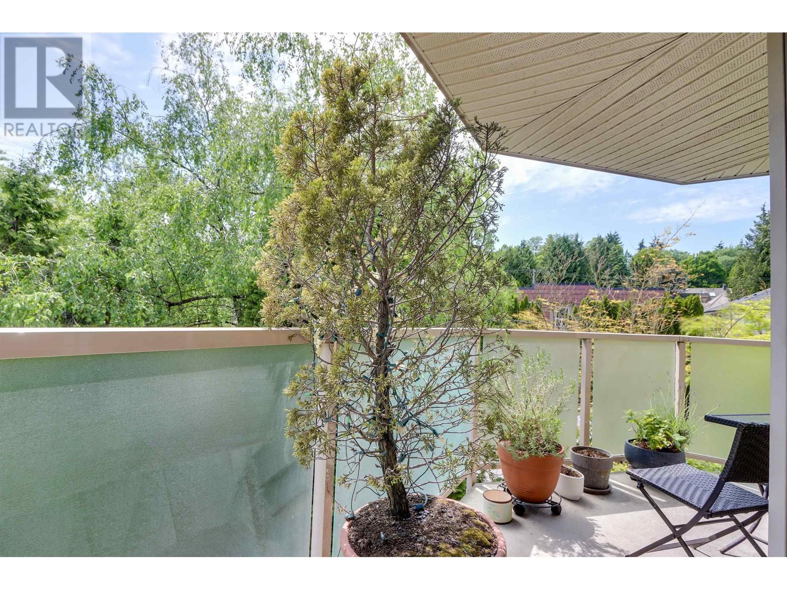 Photo 14 of 406 998 W 19th Avenue, Vancouver BC