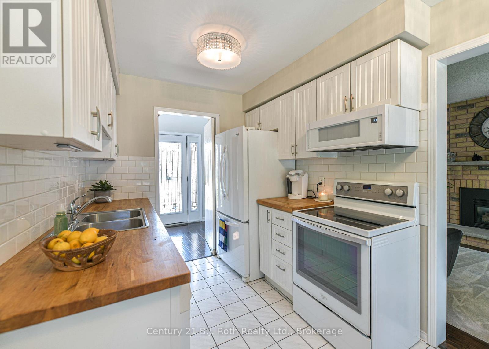 Photo 19 of 34 Brandon Crescent, Orillia ON