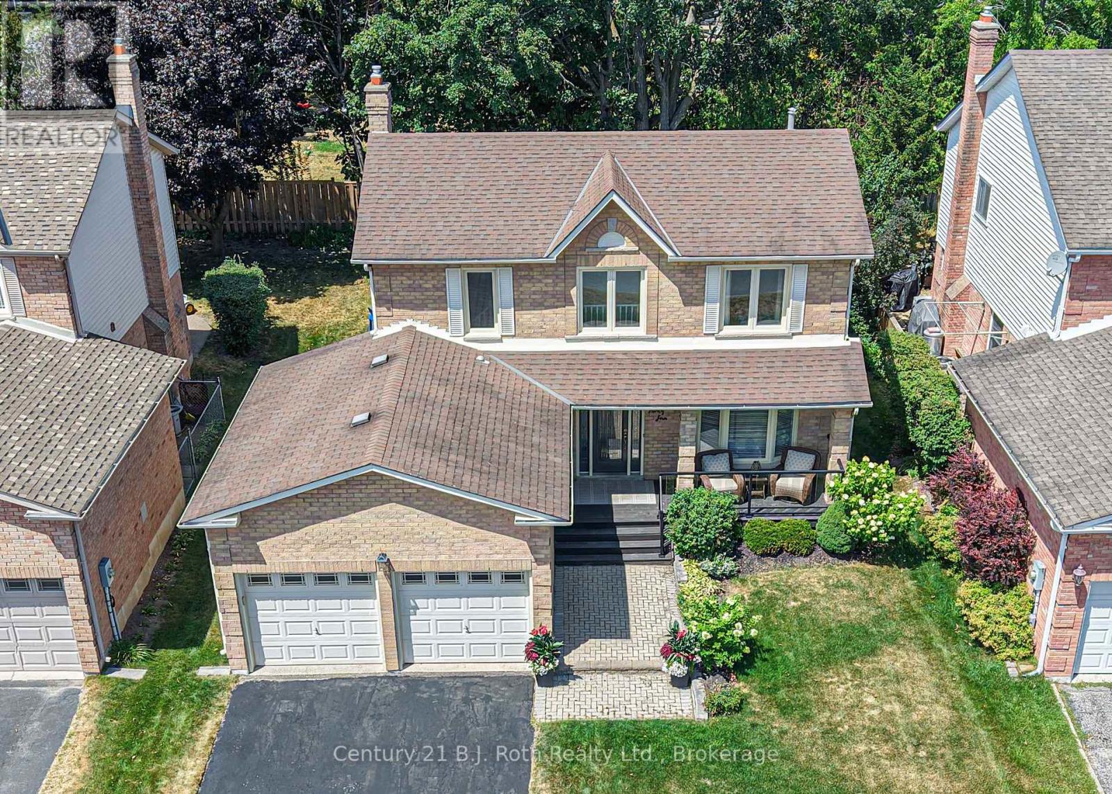 Photo 18 of 34 Brandon Crescent, Orillia ON