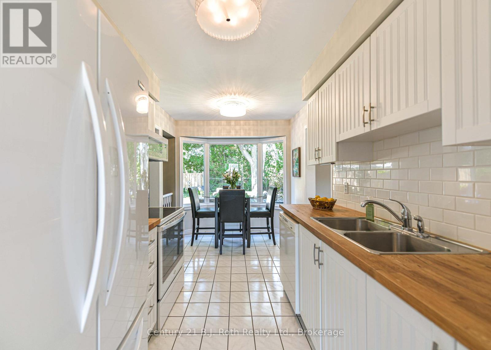 Photo 16 of 34 Brandon Crescent, Orillia ON