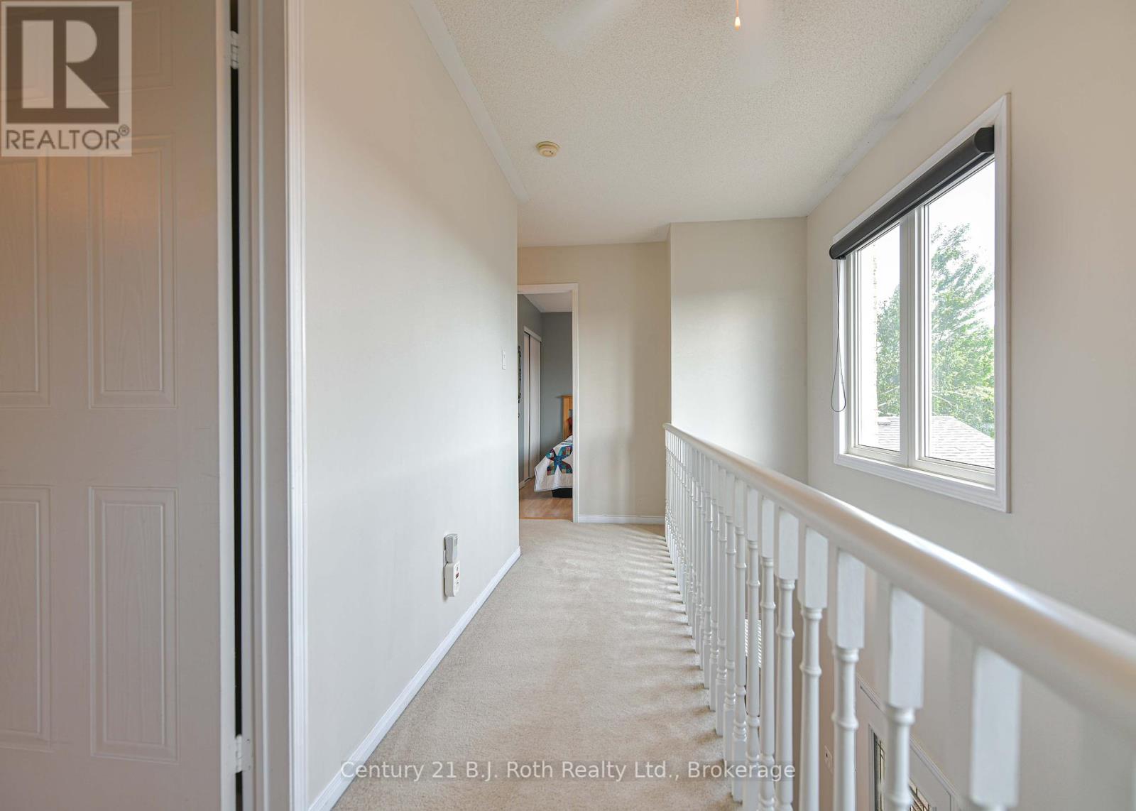 Photo 2 of 34 Brandon Crescent, Orillia ON