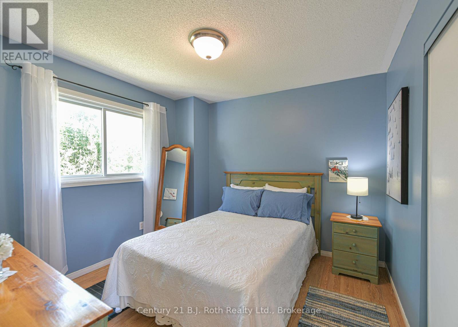 Photo 35 of 34 Brandon Crescent, Orillia ON