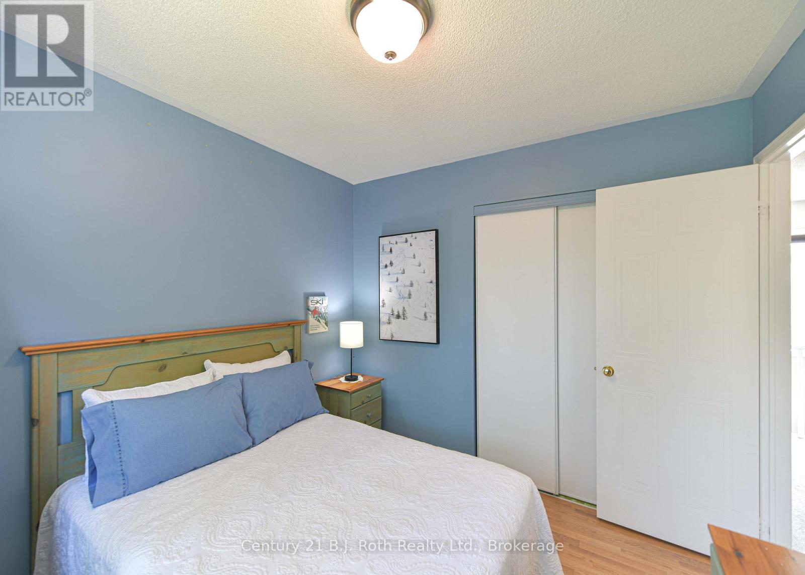 Photo 38 of 34 Brandon Crescent, Orillia ON