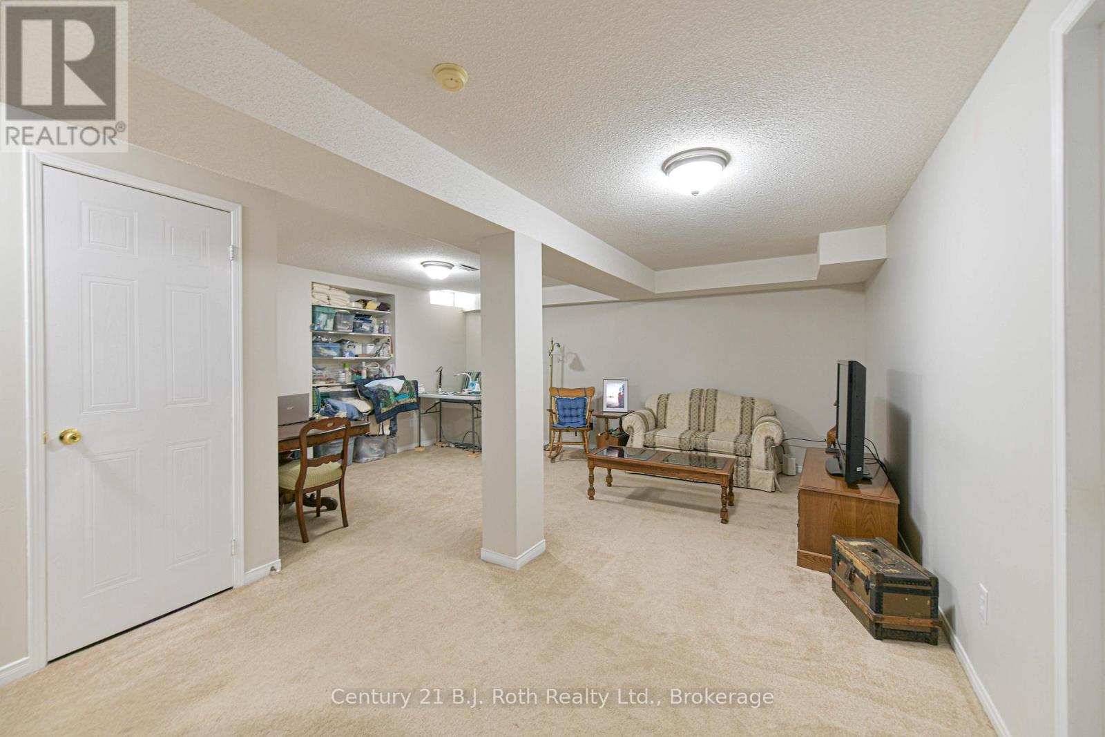Photo 26 of 34 Brandon Crescent, Orillia ON