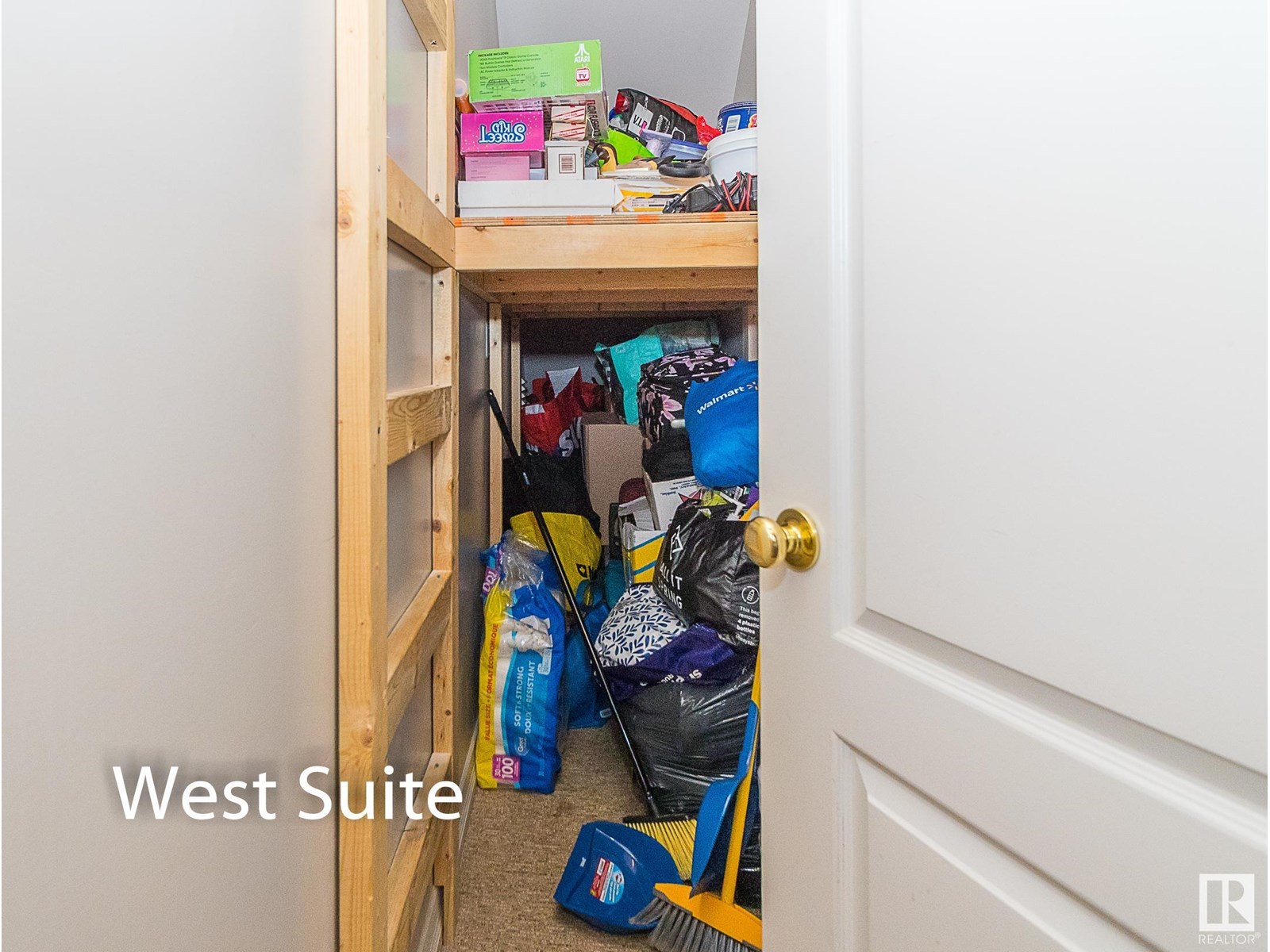 Photo 42 of 14904 107 Av Nw, Edmonton AB