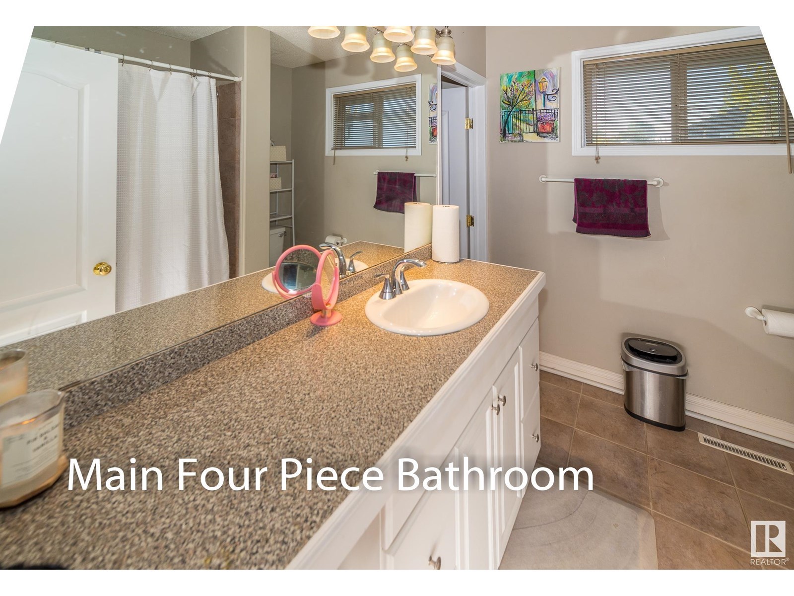 Photo 20 of 14904 107 Av Nw, Edmonton AB