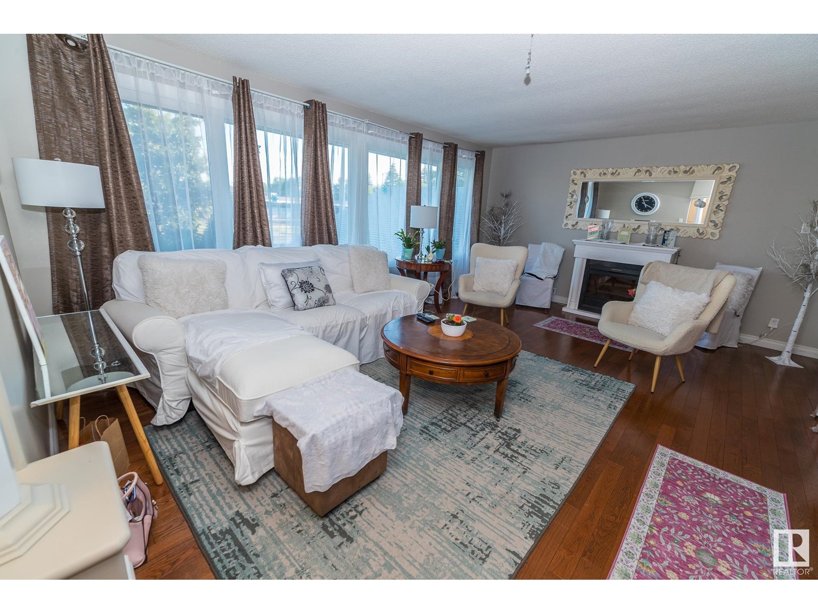 Photo 12 of 14904 107 Av Nw, Edmonton AB
