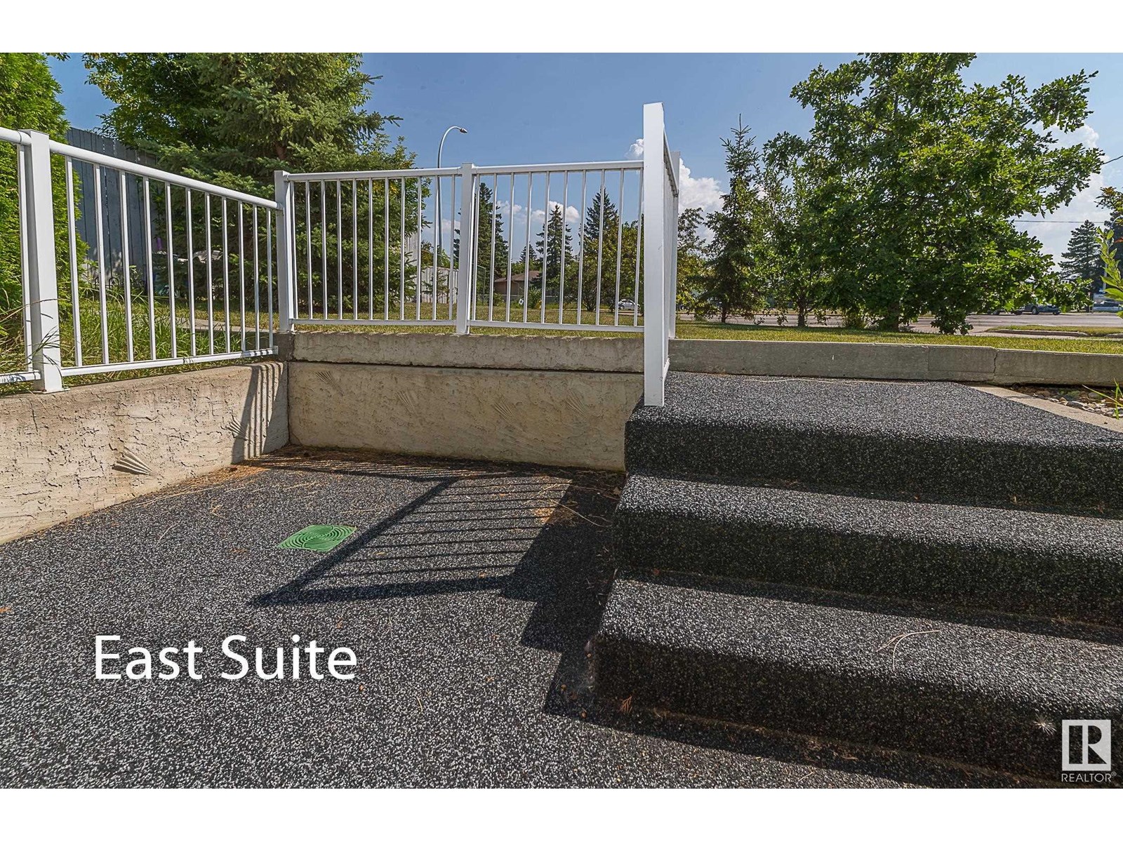 Photo 35 of 14904 107 Av Nw, Edmonton AB