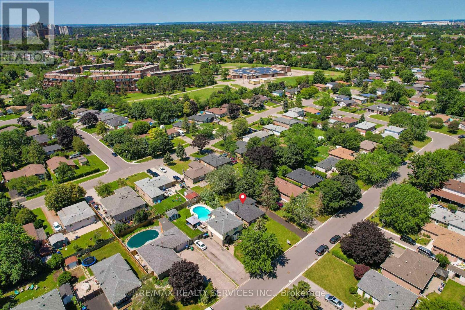 Photo 36 of 23 Fidelia Crescent, Brampton ON