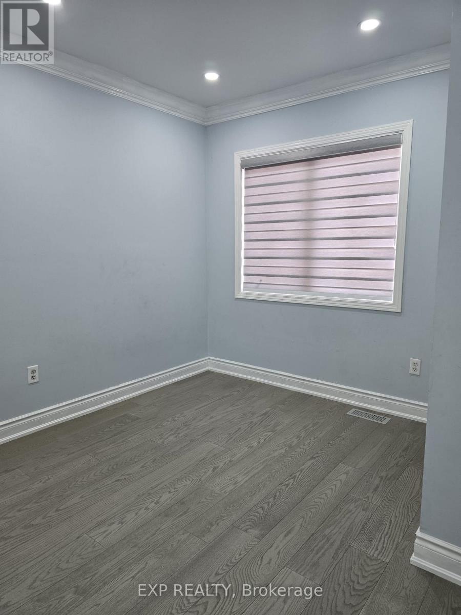Photo 39 of 25 6399 Spinnaker Circle, Mississauga ON