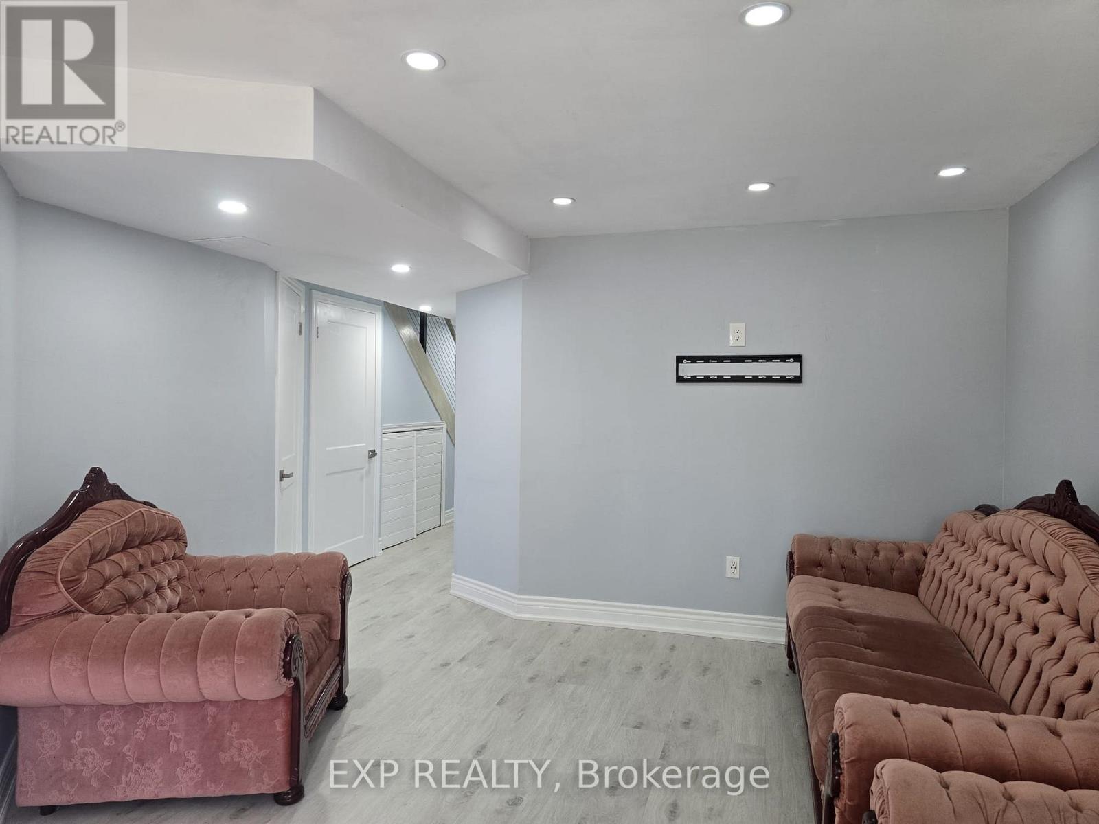 Photo 29 of 25 6399 Spinnaker Circle, Mississauga ON