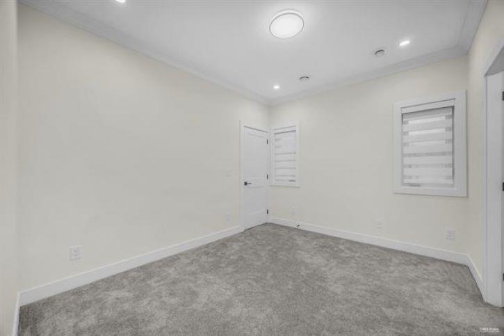 Photo 17 of 16685 15 A Avenue, Surrey BC