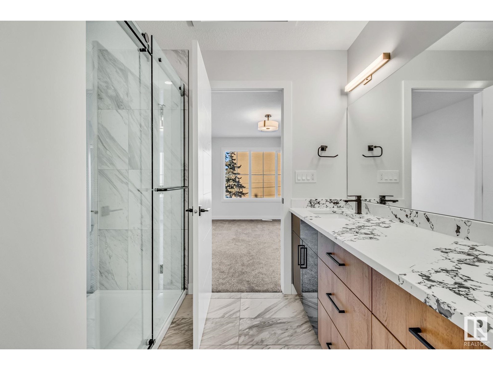 Photo 23 of 12715 114 St Nw, Edmonton AB