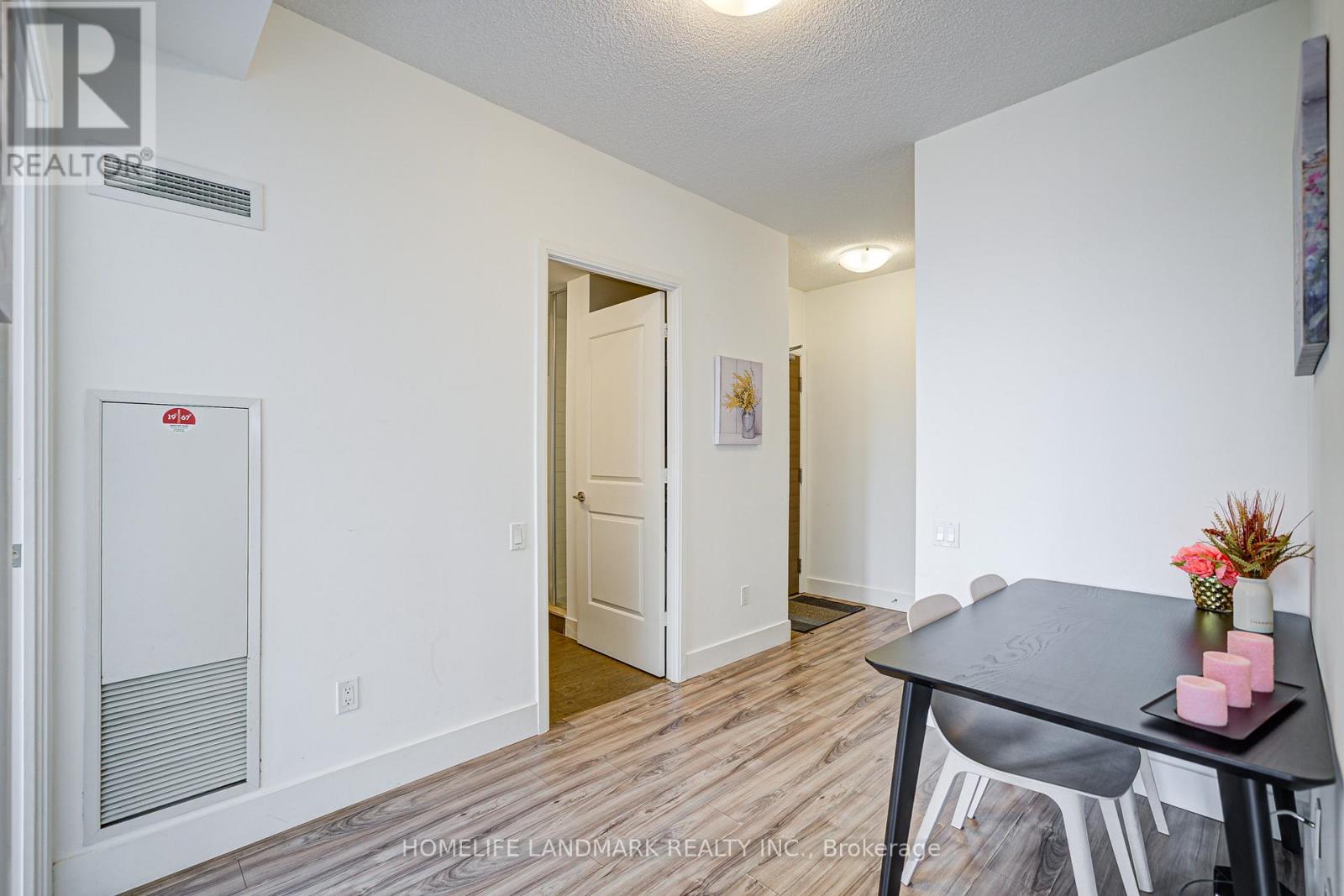 Photo 13 of 2004 23 Sheppard Avenue E, Toronto ON