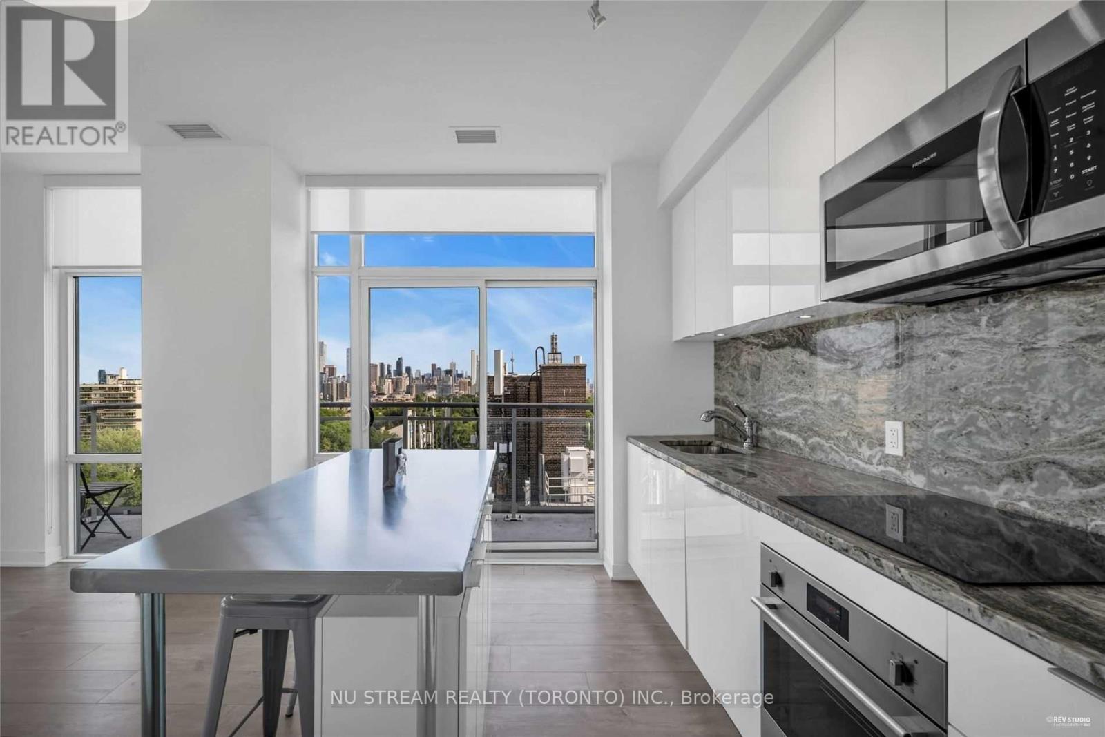 Photo 17 of 1107 223 St Clair Avenue W, Toronto ON