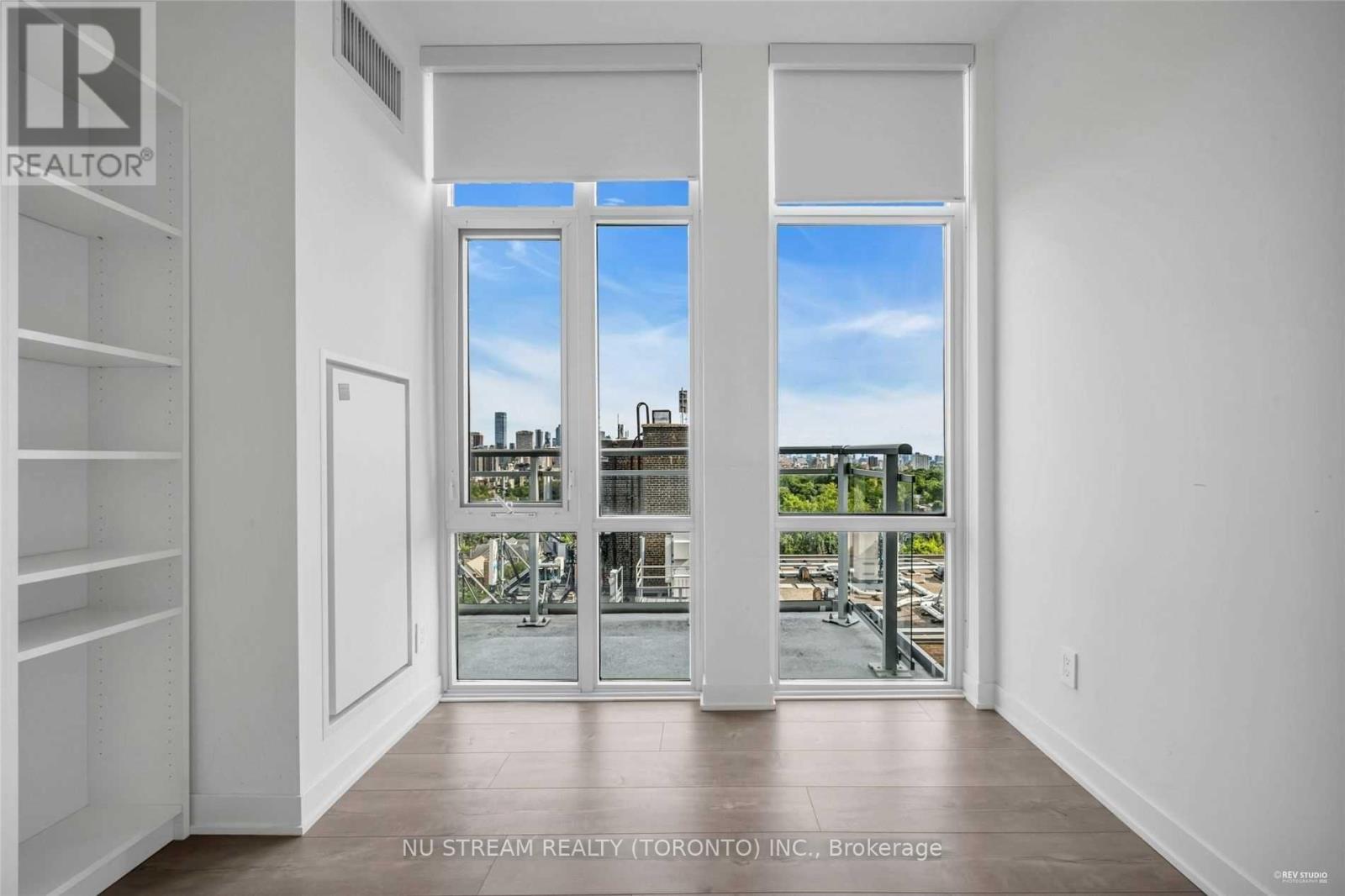 Photo 15 of 1107 223 St Clair Avenue W, Toronto ON