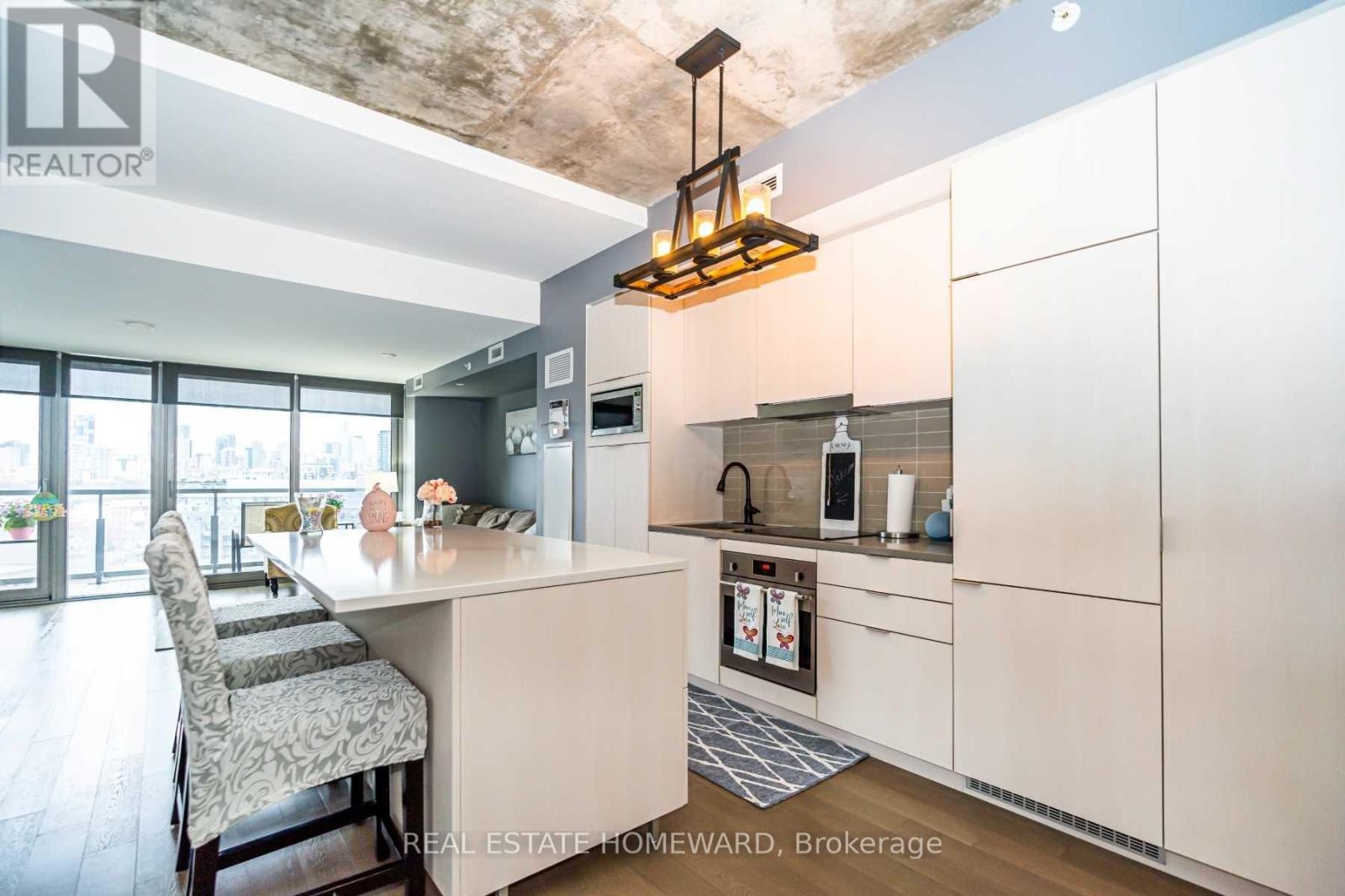 Photo 21 of 1104 170 Bayview Avenue, Toronto ON